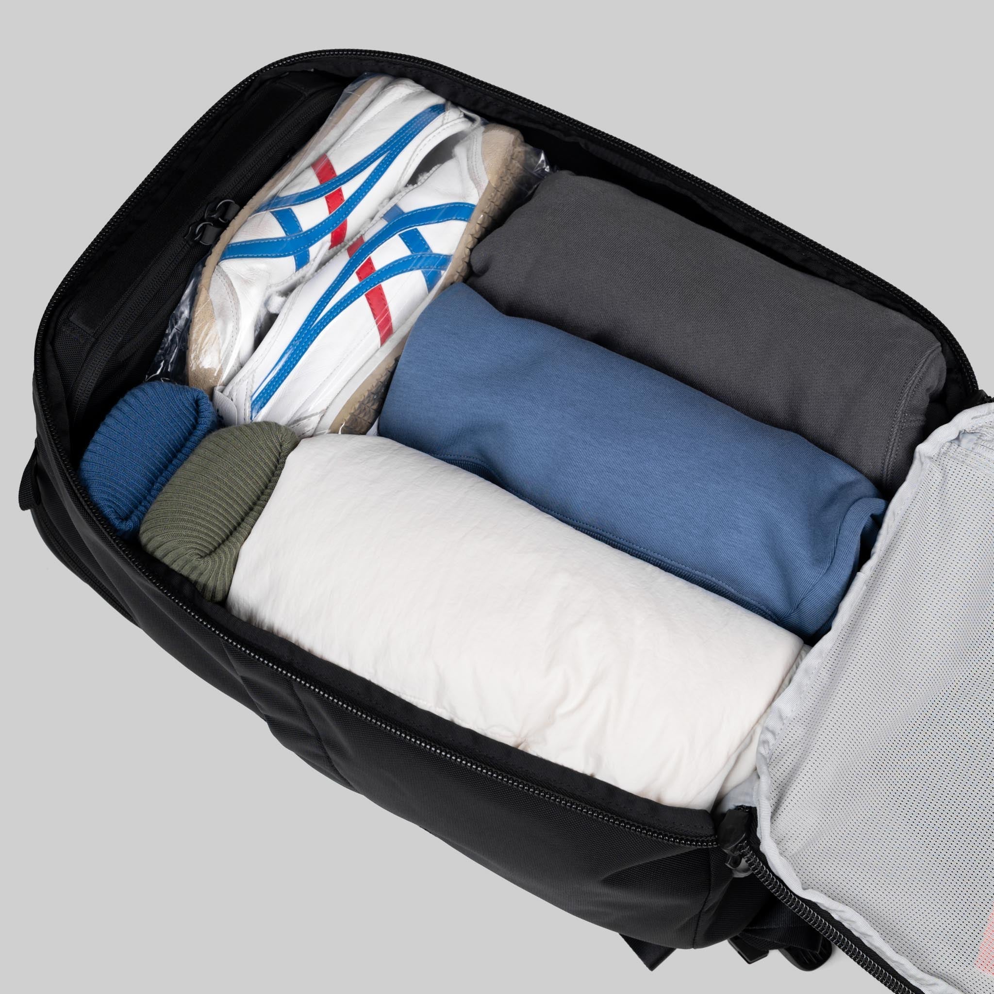 Reiserucksack 30L Handgepäck mit Laptopfach