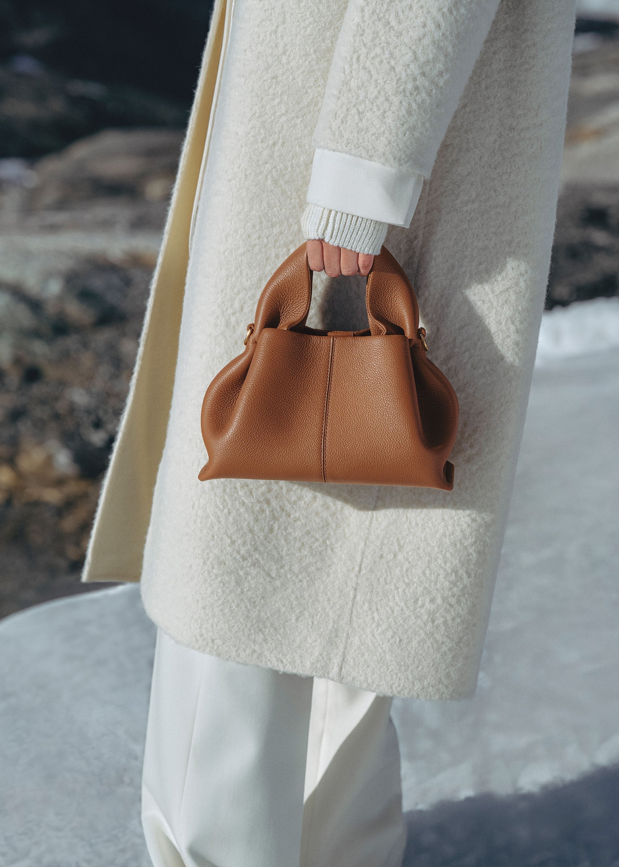 Numéro Neuf Mini - Textured Camel