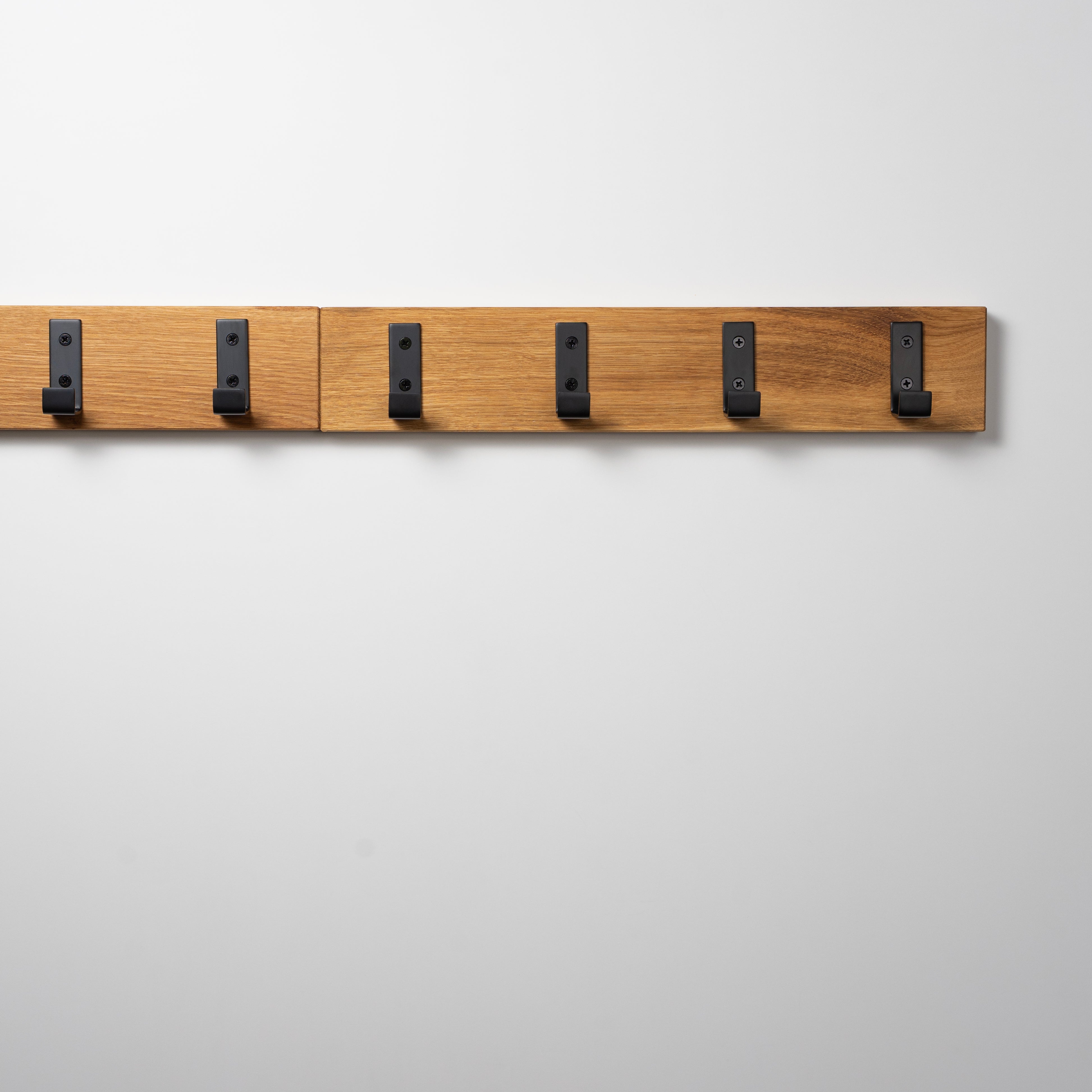 Wandgarderobe Eiche mit Metallhaken für Flur und Eingangsbereich