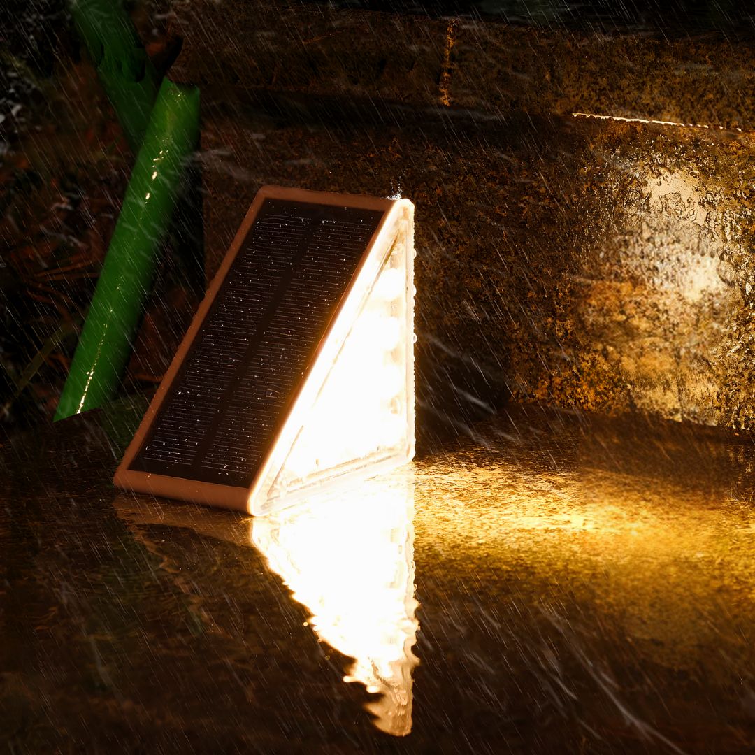 Solar Step Light – Kyron